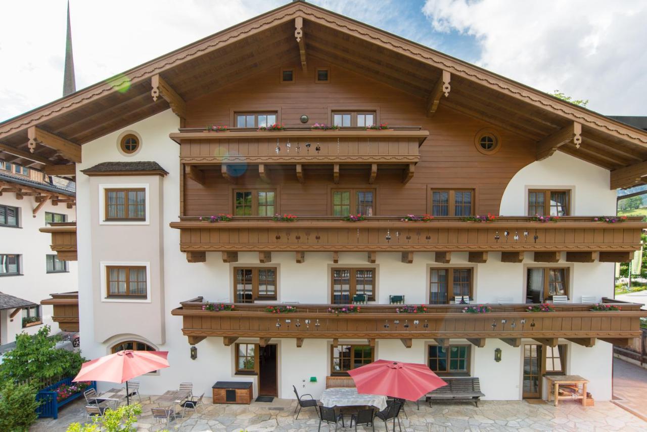 Pension Appartements Alpenblick Maria Alm am Steinernen Meer Luaran gambar