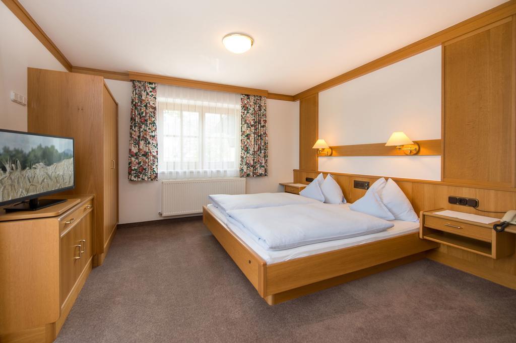 Pension Appartements Alpenblick Maria Alm am Steinernen Meer Luaran gambar